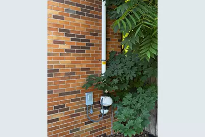 2150 S 83rd St #2152, West Allis, WI 53219 - Photo 40