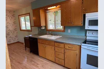 546  3rd Ave, Onalaska, WI 54650 - Photo 6