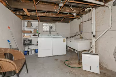 327 W Mineral St, Milwaukee, WI 53204 - Photo 26