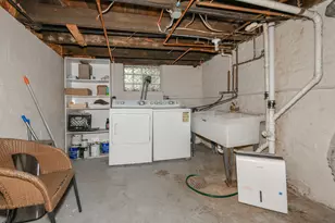 327 W Mineral St, Milwaukee, WI 53204 - Photo 26