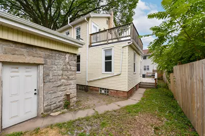 327 W Mineral St, Milwaukee, WI 53204 - Photo 32