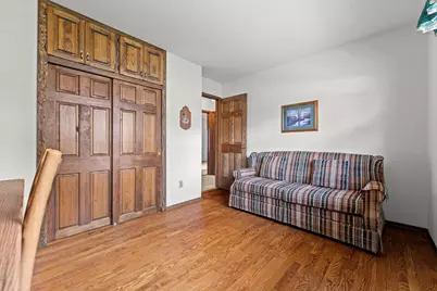 4972 S 65th St, Greenfield, WI 53220 - Photo 22