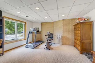 548 Fox River Hills Dr, Racine, WI 53185 - Photo 40