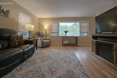 850 E Ellsworth Ln, Bayside, WI 53217 - Photo 26