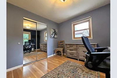 850 E Ellsworth Ln, Bayside, WI 53217 - Photo 58
