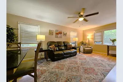 850 E Ellsworth Ln, Bayside, WI 53217 - Photo 42
