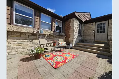 850 E Ellsworth Ln, Bayside, WI 53217 - Photo 6
