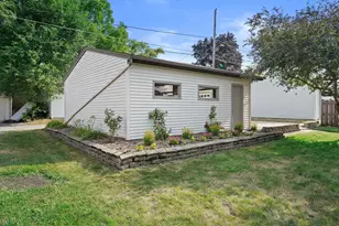 1308 Mackinac Ave, South Milwaukee, WI 53172 - Photo 30