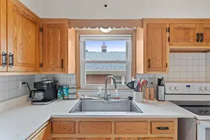 3169 N 93rd St, Milwaukee, WI 53222 - Photo 6