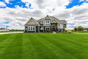 560 Cedar Ln, Summit, WI 53066 - Photo 46
