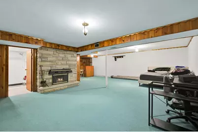 3446  Stratford Ave, Racine, WI 53402 - Photo 16