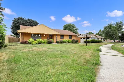 3446  Stratford Ave, Racine, WI 53402 - Photo 2