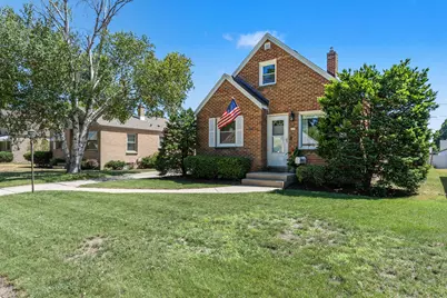 425 W Van Norman Ave, Milwaukee, WI 53207 - Photo 40