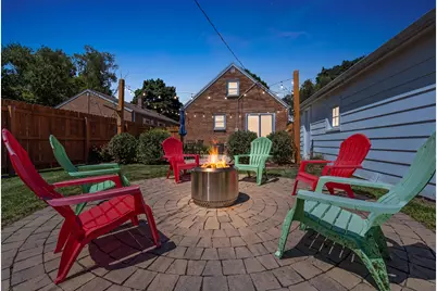 425 W Van Norman Ave, Milwaukee, WI 53207 - Photo 32