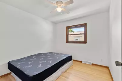 9600 W Morgan Ave, Milwaukee, WI 53228 - Photo 20