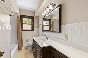9600 W Morgan Ave, Milwaukee, WI 53228 - Photo 16
