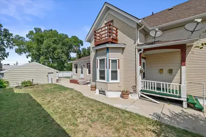 918  Peck Ave, Racine, WI 53404 - Photo 28