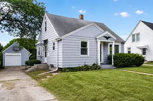8925 W Cleveland Ave, West Allis, WI 53227 - Photo 4