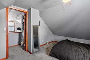 8925 W Cleveland Ave, West Allis, WI 53227 - Photo 20