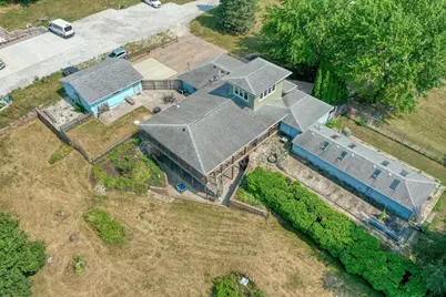 S73W23970  National Ave, Vernon, WI 53103 - Photo 2