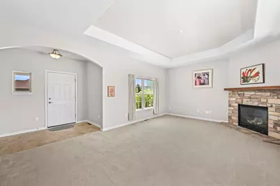 W179N11493  Blackstone Cir #3, Germantown, WI 53022 - Photo 12