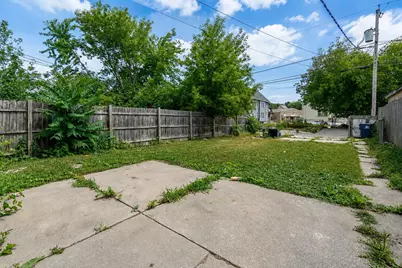 3358 N 25th St, Milwaukee, WI 53206 - Photo 28