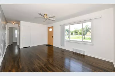 4380 N 51st Blvd, Milwaukee, WI 53216 - Photo 2