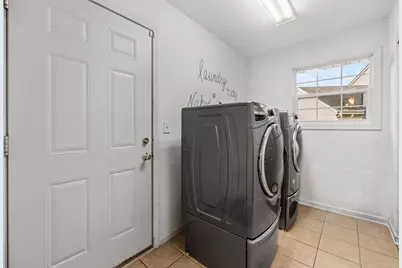 7423 N 86th St, Milwaukee, WI 53224 - Photo 14