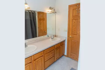 1981  Ashford Dr, Plover, WI 54467 - Photo 20