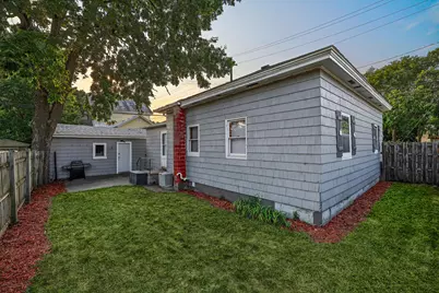 612  Gould St, La Crosse, WI 54603 - Photo 16