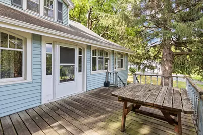 21650 W Valley Dr, New Berlin, WI 53146 - Photo 20