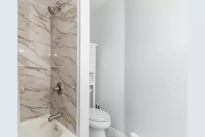 W132N12072  Mary Buth Ln, Germantown, WI 53022 - Photo 32