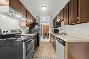6440 W Howard Ave, Milwaukee, WI 53220 - Photo 10