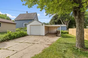 8313 Stickney Ave, Wauwatosa, WI 53213 - Photo 22