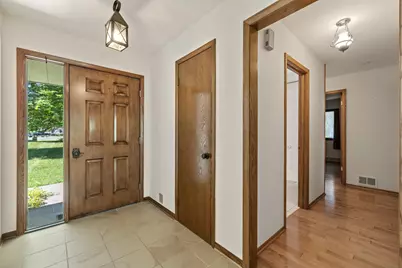 1176  Greenway Ln, Farmington, WI 53090 - Photo 6