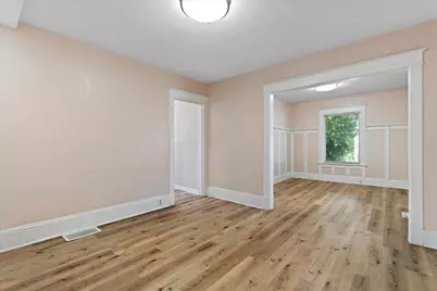 2119 S Muskego Ave, Milwaukee, WI 53215 - Photo 4