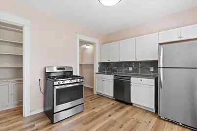 2119 S Muskego Ave, Milwaukee, WI 53215 - Photo 8
