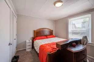 1614 St Clair St, Racine, WI 53402 - Photo 8