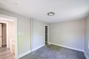 1614 St Clair St, Racine, WI 53402 - Photo 12