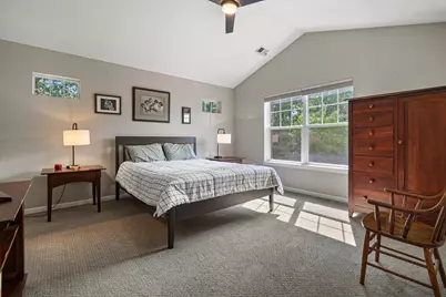 N16W26401  Meadowgrass Cir #D, Pewaukee, WI 53072 - Photo 10