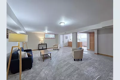 215  Randall Pl, Elkhorn, WI 53121 - Photo 44