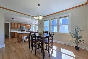 215 Randall Pl, Elkhorn, WI 53121 - Photo 12