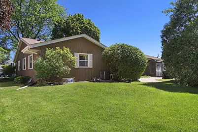 3625 S Brentwood Rd, New Berlin, WI 53151 - Photo 26