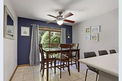 3625 S Brentwood Rd, New Berlin, WI 53151 - Photo 8