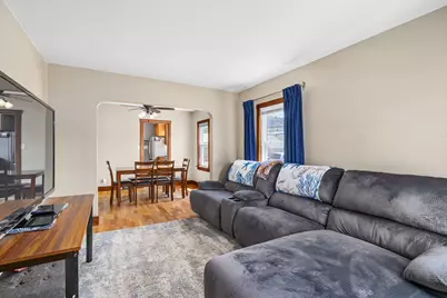 716  23rd St, La Crosse, WI 54601 - Photo 2