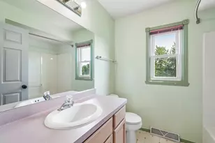 1315 Williams Ave, South Milwaukee, WI 53172 - Photo 30