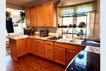131  Reed St, Plymouth, WI 53073 - Photo 8