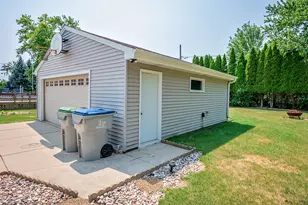 5859 N 119th St, Milwaukee, WI 53225 - Photo 30