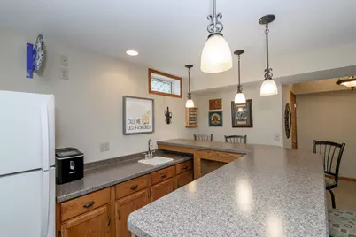 2147  Inverness Dr, Waukesha, WI 53186 - Photo 56