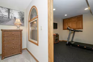 2147 Inverness Dr, Waukesha, WI 53186 - Photo 64
